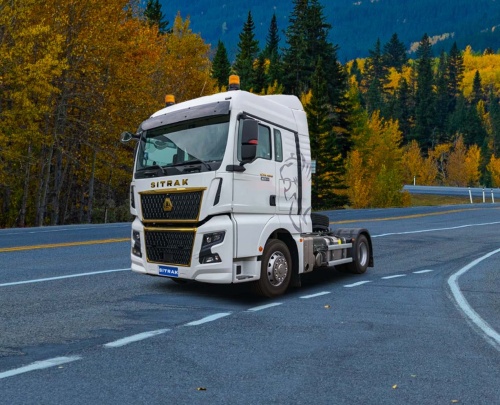 Седельный тягач SITRAK C7H МАХ 4x2 + ретардер, алюминиевые диски