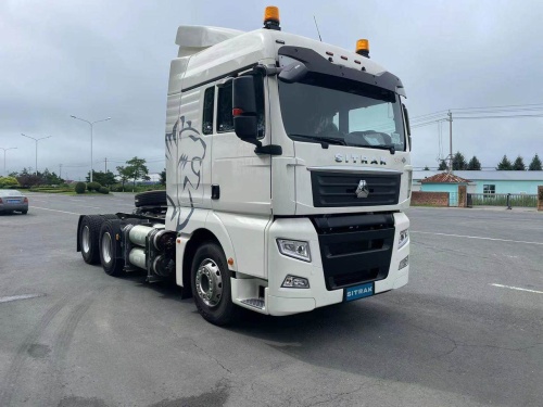 Седельный тягач SITRAK C7 6x4 CNG (газовый)